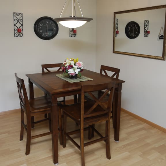 Grove Ridge Apartments in Cottage Grove, MN